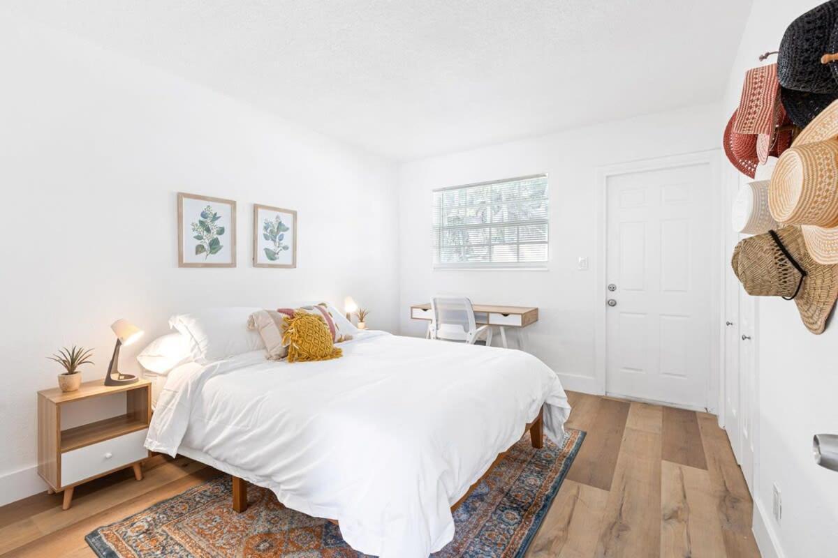 Lovely 2 Bedroom Condo In Sailboat Bend Fort Lauderdale Esterno foto